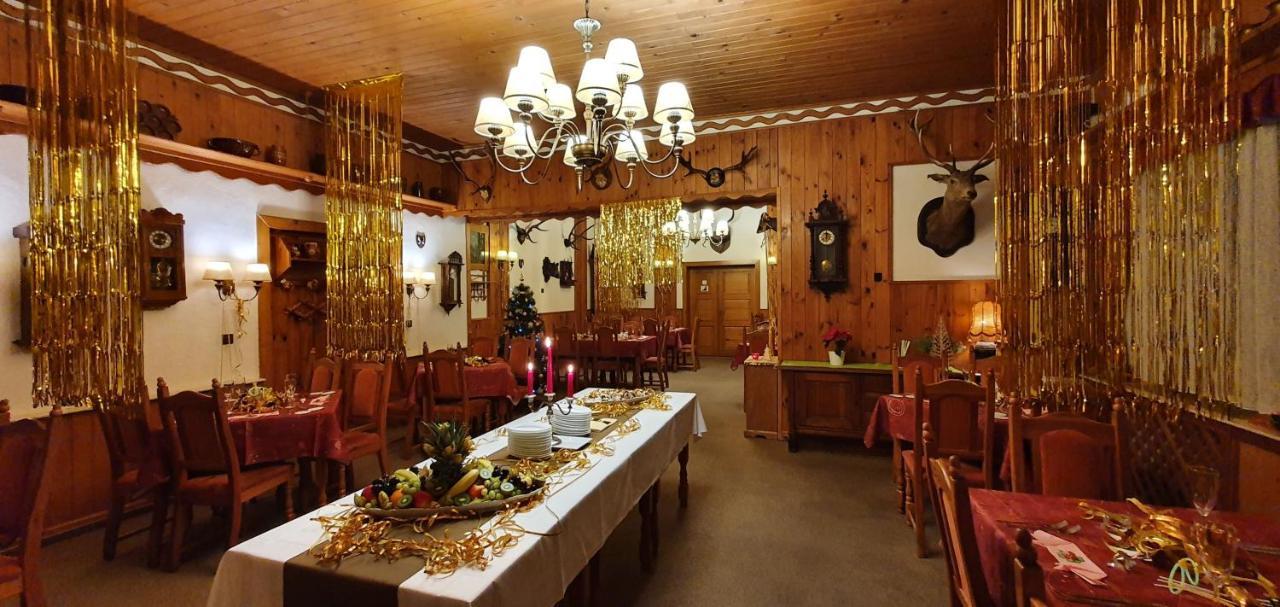 יאנסקה לזנה Hotel Lesni Dum מראה חיצוני תמונה