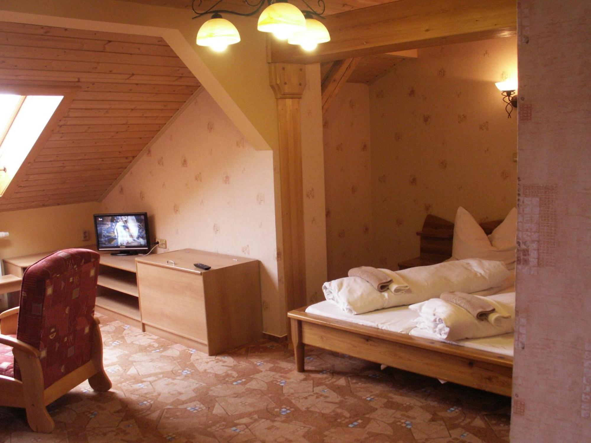 יאנסקה לזנה Hotel Lesni Dum חדר תמונה