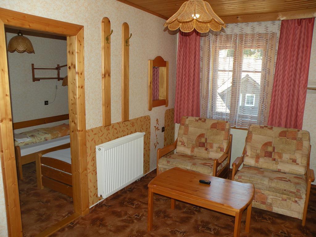 יאנסקה לזנה Hotel Lesni Dum חדר תמונה